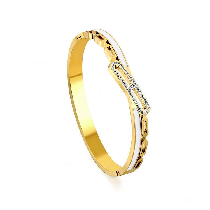 Mia Bangle